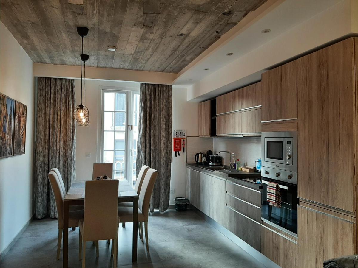 Qliving Central New Apartments Gzira Sliema Promenade Luaran gambar