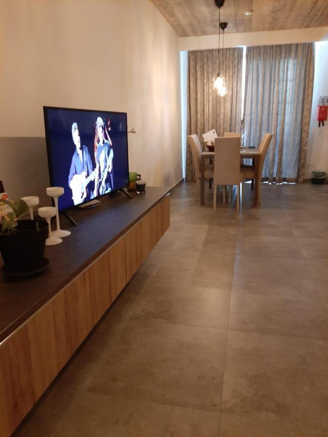 Qliving Central New Apartments Gzira Sliema Promenade Luaran gambar