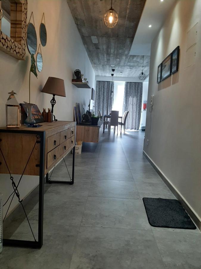 Qliving Central New Apartments Gzira Sliema Promenade Luaran gambar